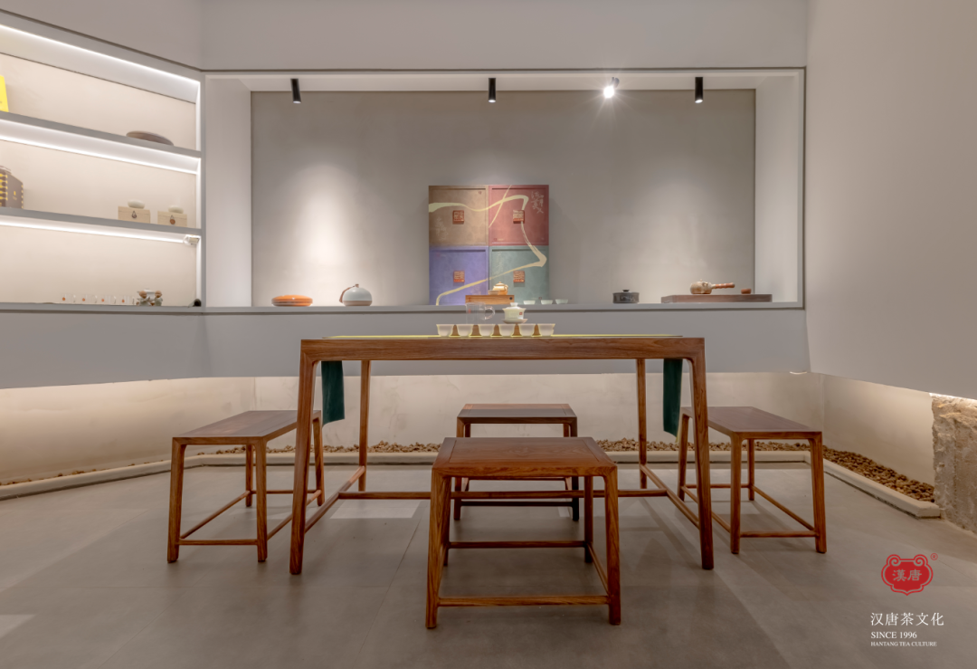 茶品牌體驗(yàn)空間巡禮第一輯 | 大益文化體驗(yàn)館插圖25 茶品牌體驗(yàn)空間巡禮第一輯 | 大益文化體驗(yàn)館插圖25