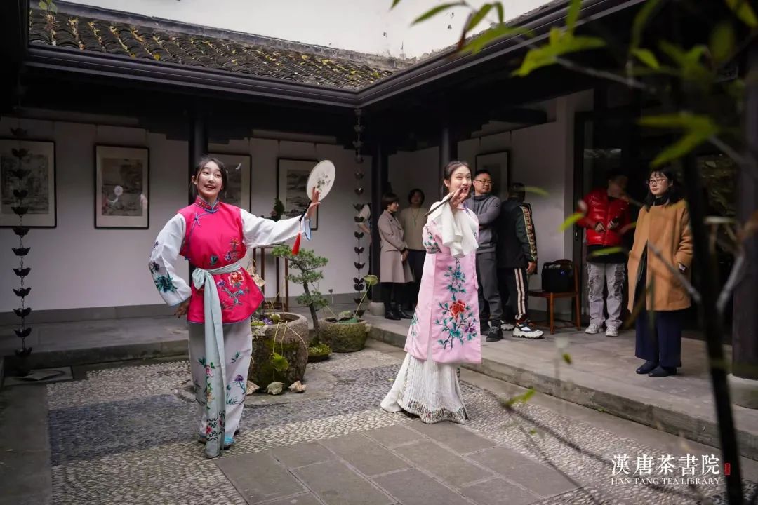 杭州茶書(shū)院?jiǎn)⒛?| 當(dāng)代「韓熙載夜宴」，復(fù)現(xiàn)中國(guó)文人雅趣生活插圖8