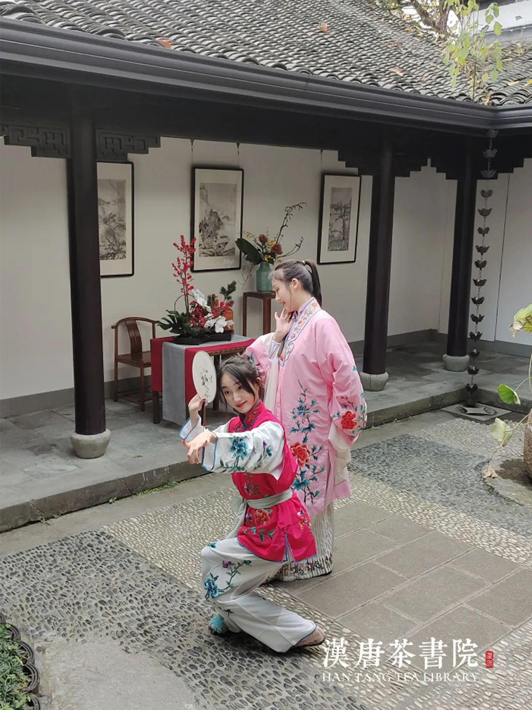 杭州茶書(shū)院?jiǎn)⒛?| 當(dāng)代「韓熙載夜宴」，復(fù)現(xiàn)中國(guó)文人雅趣生活插圖9